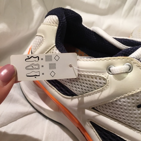 Fila Women’s Reckoning 3 Shoes - Picture 3 of 16